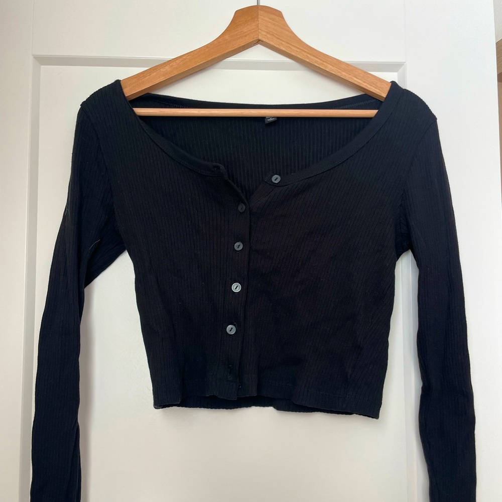 Uniqlo button up long sleeve